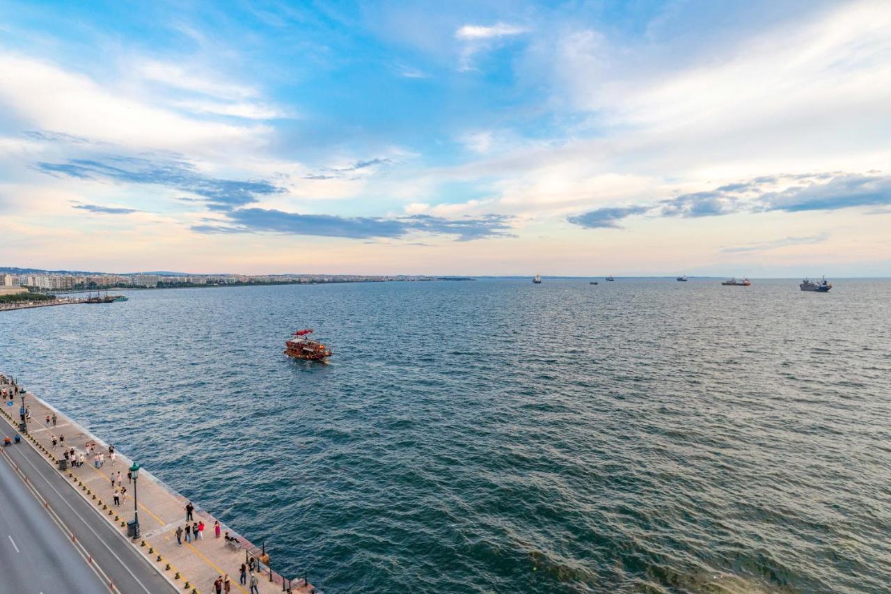 Iconic Salonica Suite Seafront Zewnętrze zdjęcie