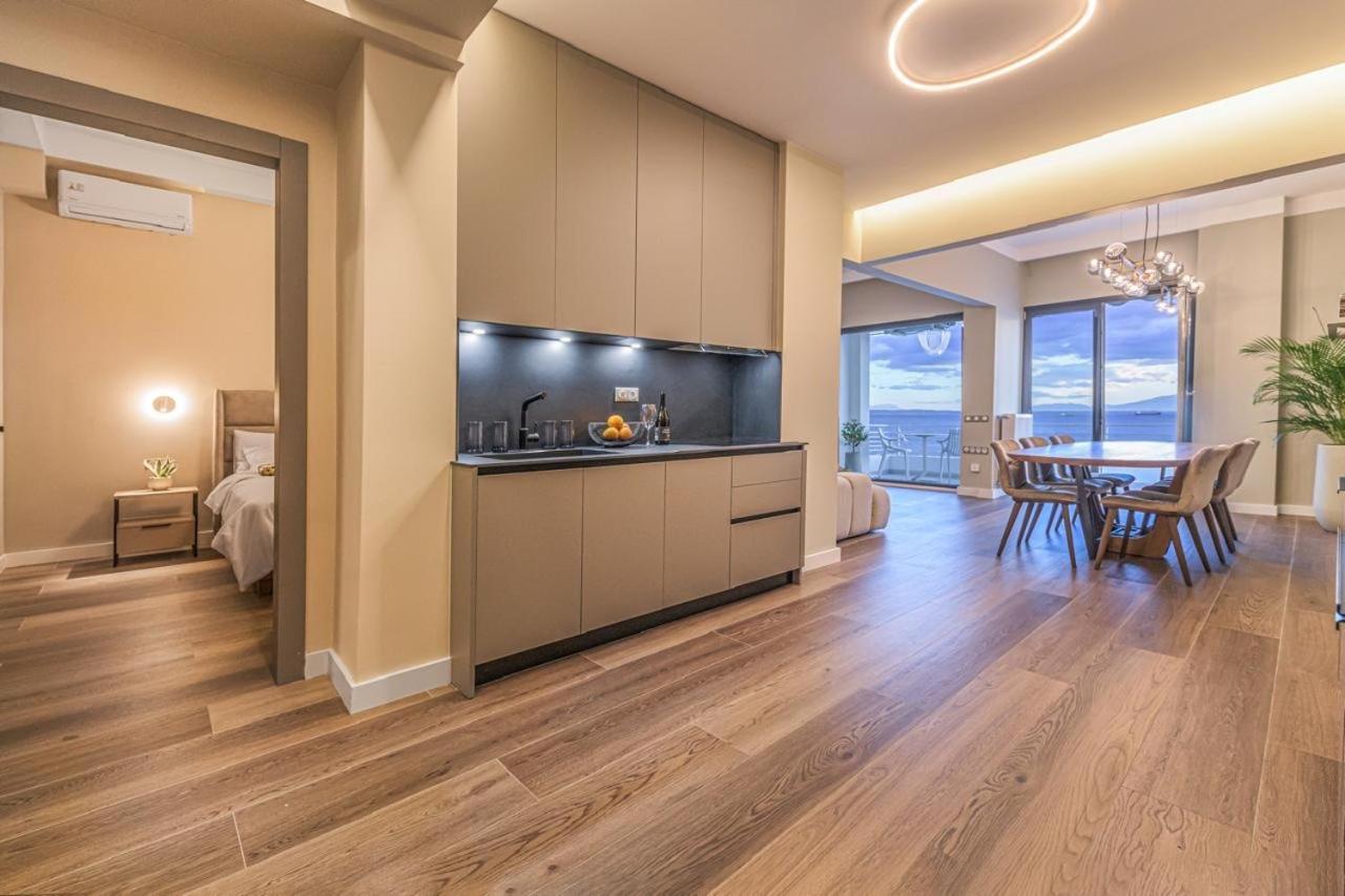 Iconic Salonica Suite Seafront Zewnętrze zdjęcie